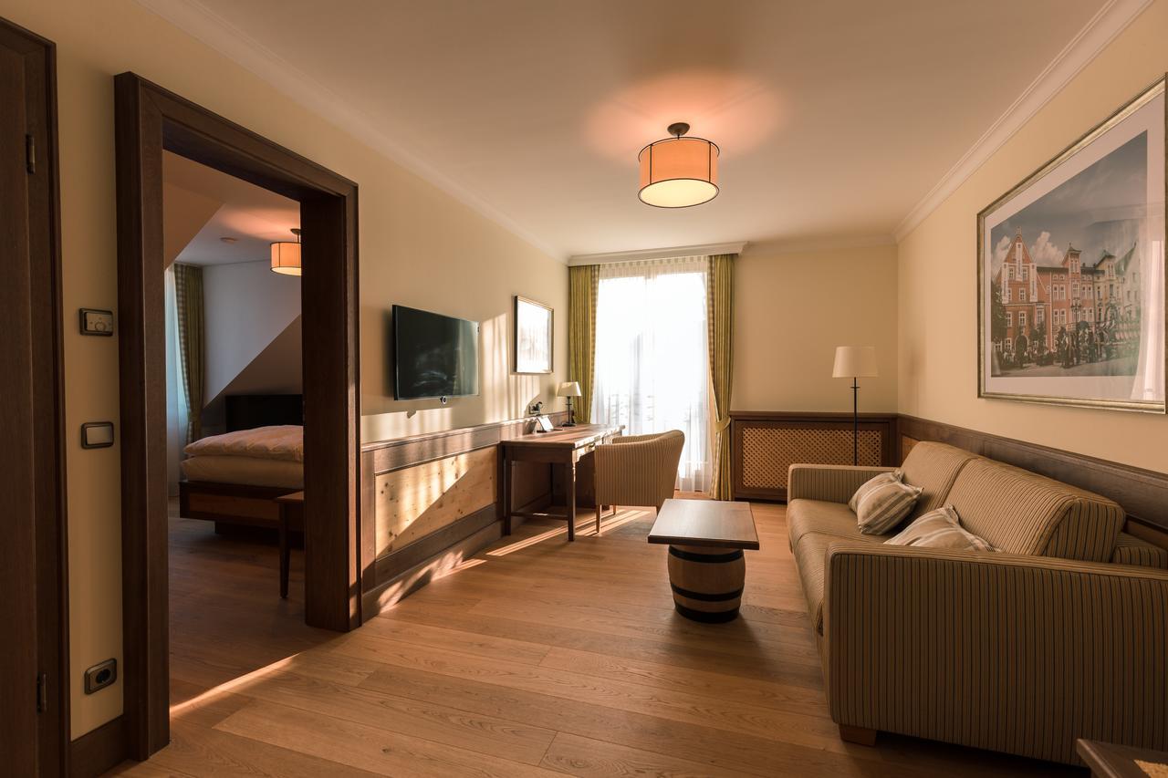 Hotel & Gaststaette Zum Erdinger Weissbraeu München Exteriör bild