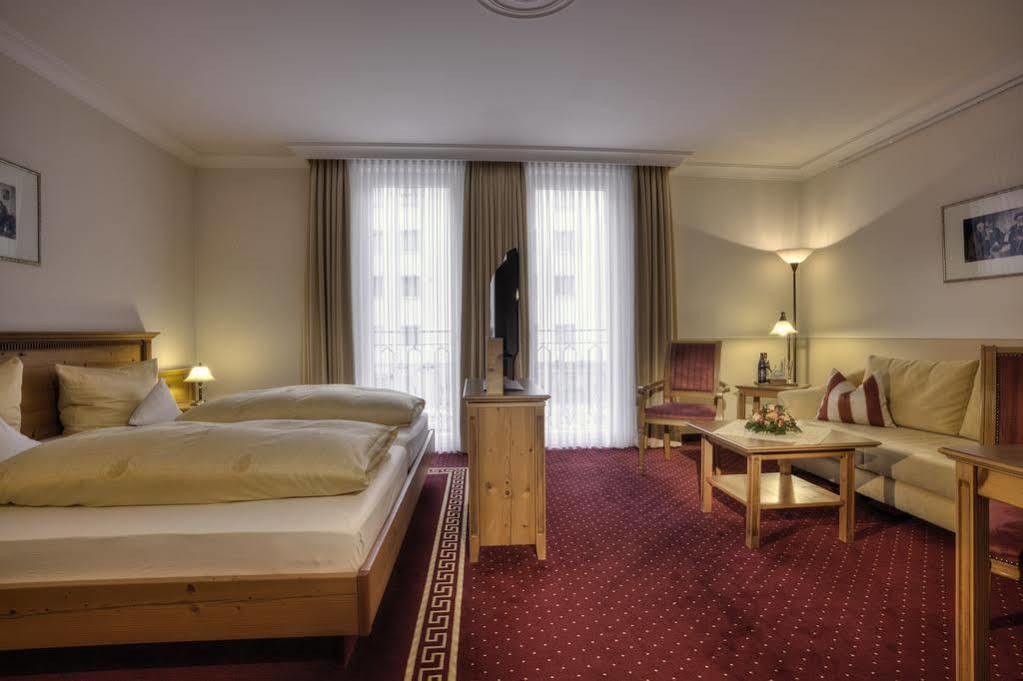 Hotel & Gaststaette Zum Erdinger Weissbraeu München Exteriör bild