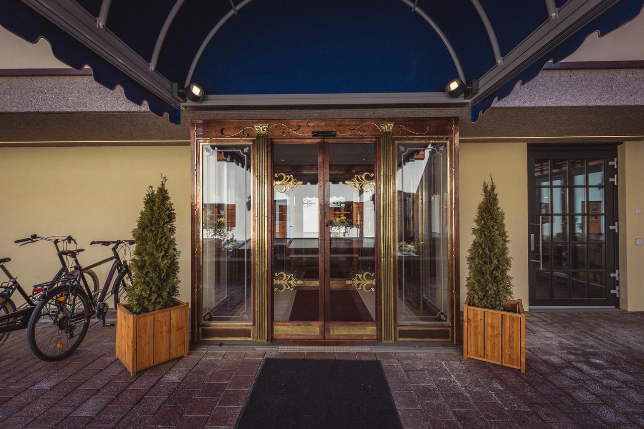 Hotel & Gaststaette Zum Erdinger Weissbraeu München Exteriör bild